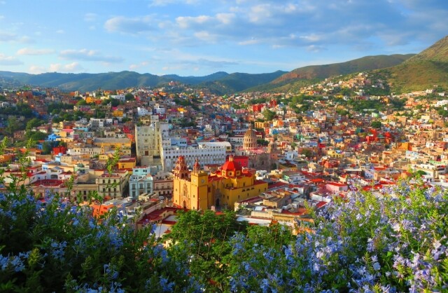 メキシコ・ピピラの丘から見えるグアナファトの街