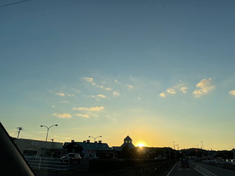 南房総の道と夕焼け